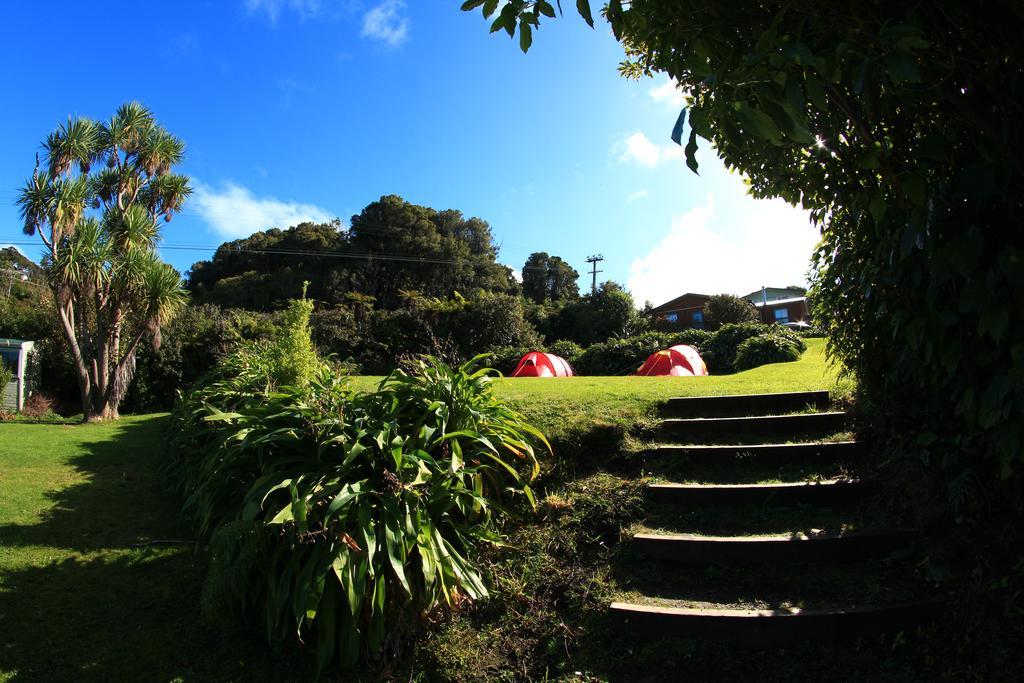 Hostel Stewart Island Backpackers Half-moon Bay Exterior foto