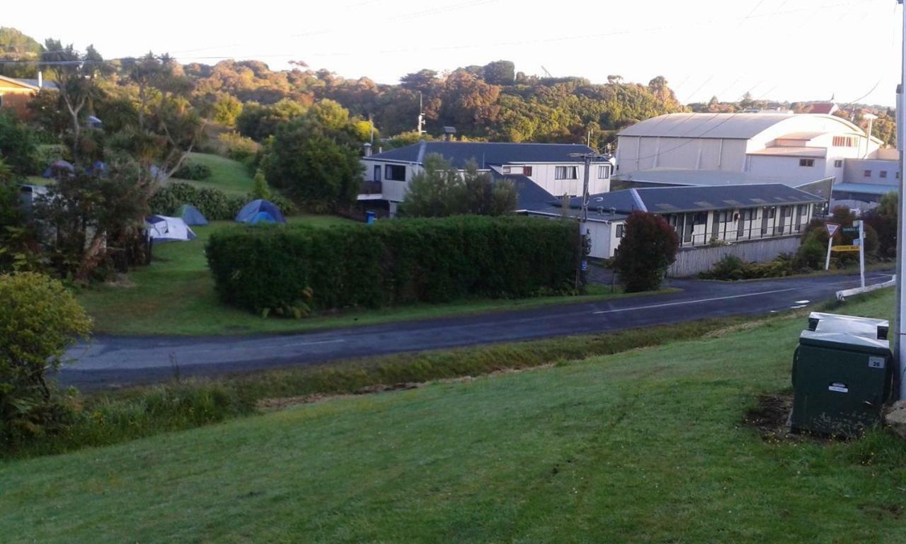 Hostel Stewart Island Backpackers Half-moon Bay Exterior foto